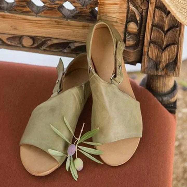 MINIMAL OLIVE SANDALS