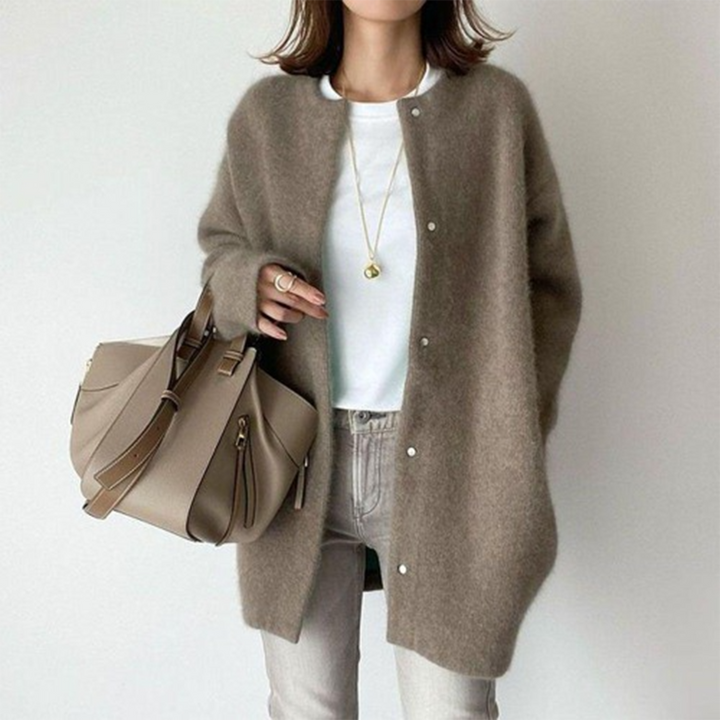 Mary - Comfortable Cardigan