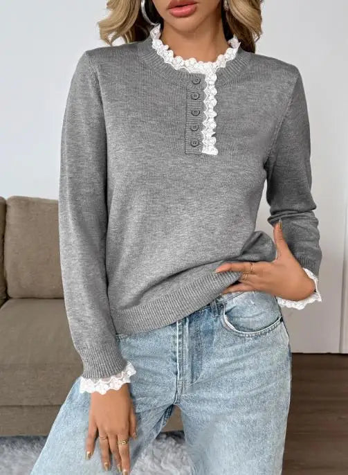 Hayden Renata | Elegant Retro Sweater