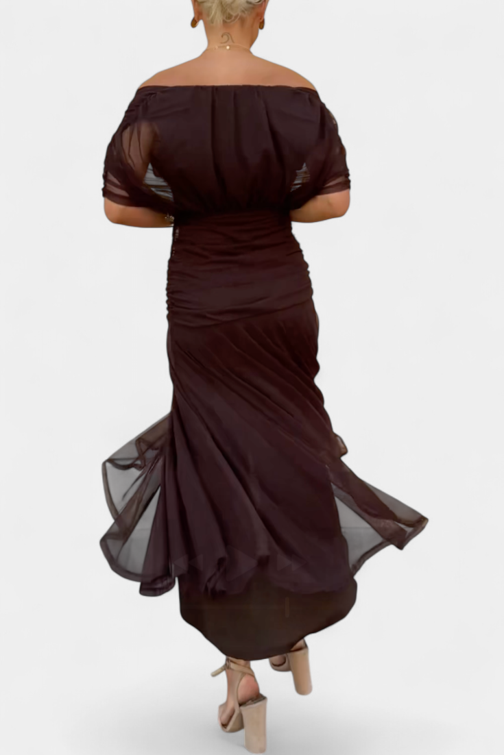 Hayden Laluna® | Elegant Dress With V-Neckline