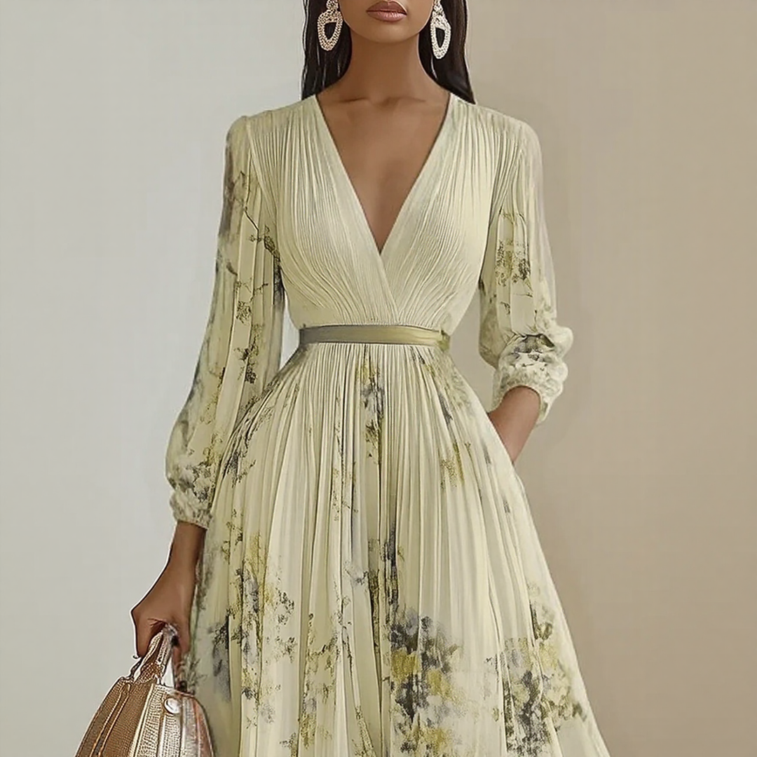Hayden Milano | Elegant Pleated Maxi Dress